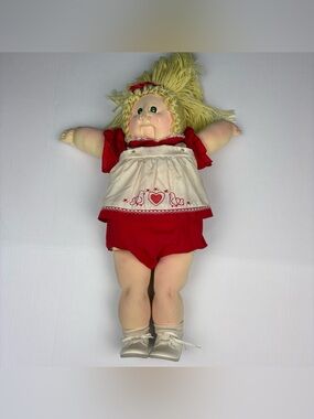 Xavier Roberts Little People Doll Soft Sculpture 1980s Signed Vintage Blond Girl